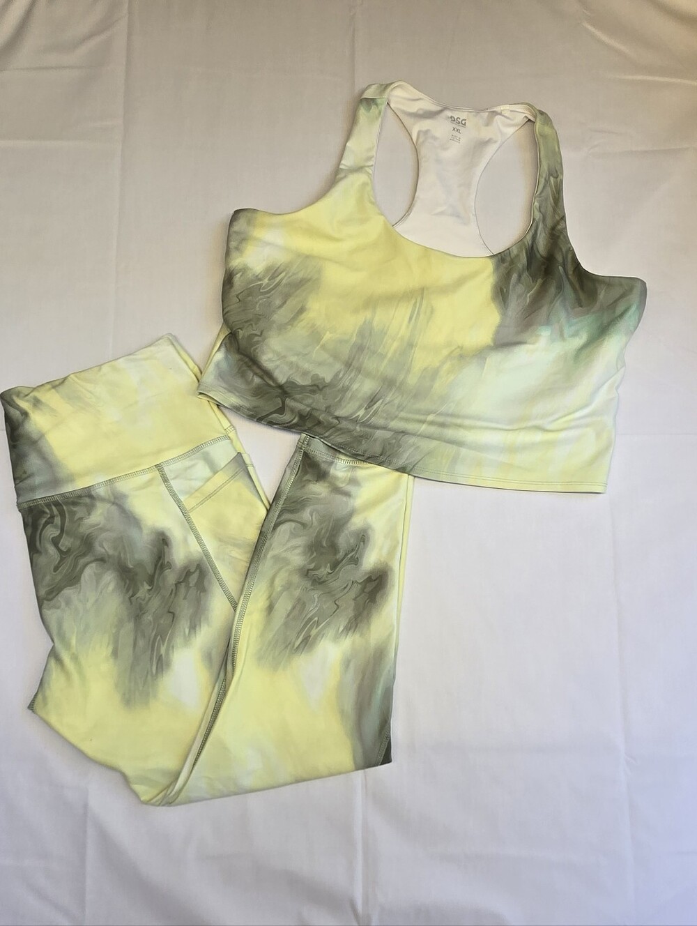 DSG Yellow & Gray Marble Print Sports Bra and Leggings Set -Size XXL
